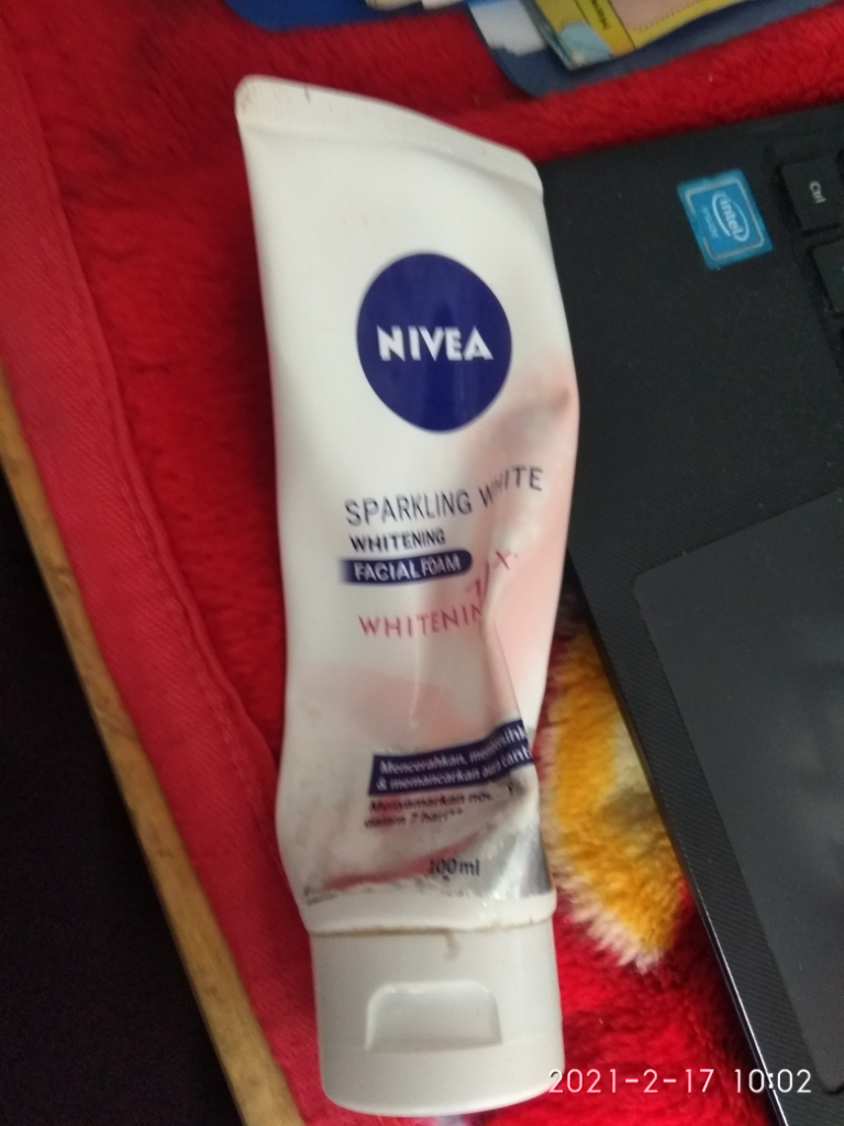 Cantik Walaupun Mulai Usia Senja dengan Menggunakan Nivea Facial Foam