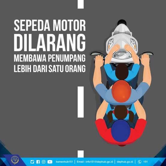 Kacaw Bor! Bawa Motor Bonceng Tiga, Ga Pakai Helm, Sanksinya Berat Loh