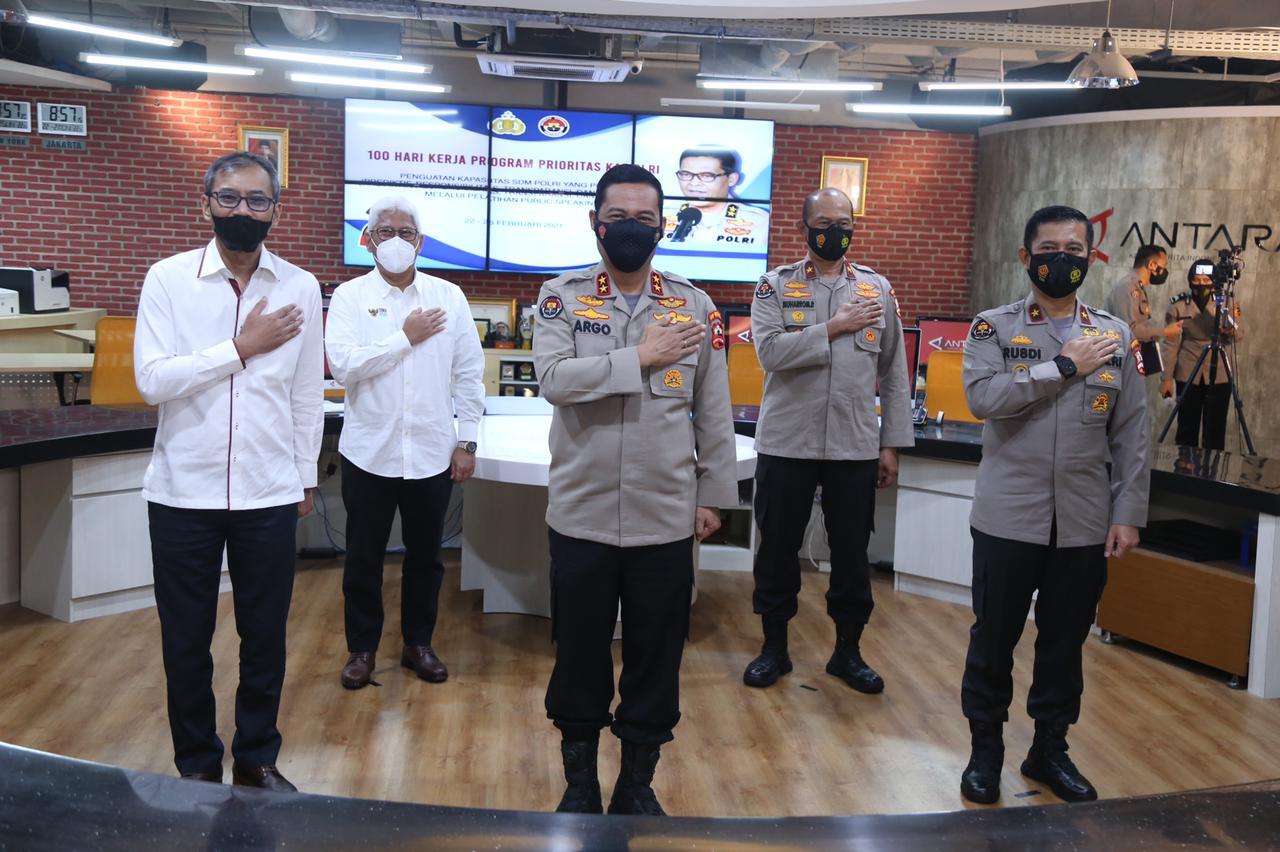 Pelatihan Publik Speaking, Kadiv Humas: Sebagai Tindak Pemantapan Komunikasi Publik