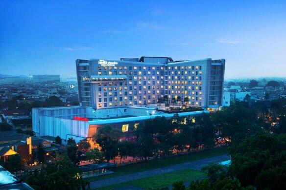 Romantisme Menikmati Gebyar Imlek, Menginap di Hotel Santika Premiere Dyandra Medan
