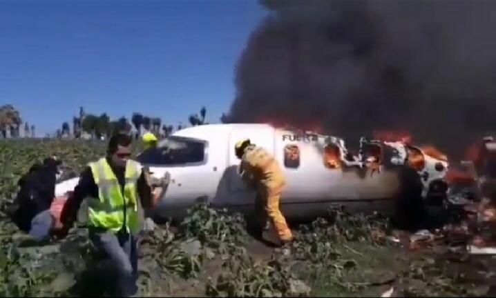 Ngeri, Pesawat LearJet 45 Milik Angkatan Udara Meksiko, Jatuh Terbakar, Ini Vidionya