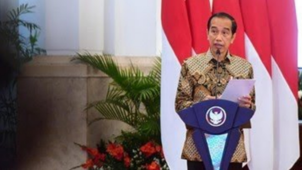 Survei: Publik Lebih Percaya Gubernur Ketimbang Jokowi