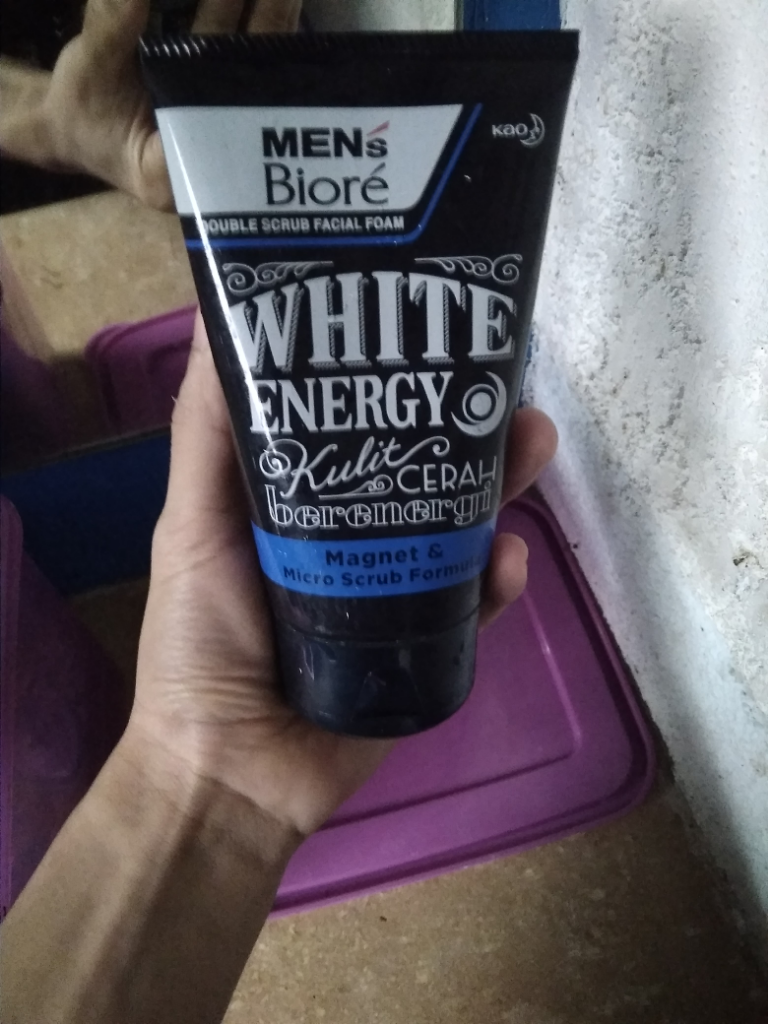 Wajah Bebas Minyak dan Segar, Tidak Perlu Pakai Produk Mahal