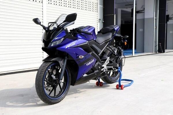 Tips Merawat Motor Secara Rutin pada Yamaha R15