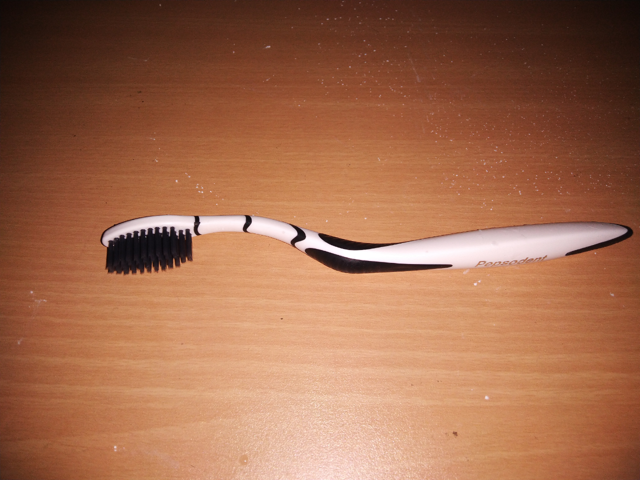 Pepsodent Silver Charcoal Dan Sensodyne Repair & Protect Untuk Perawatan Gigi Ane