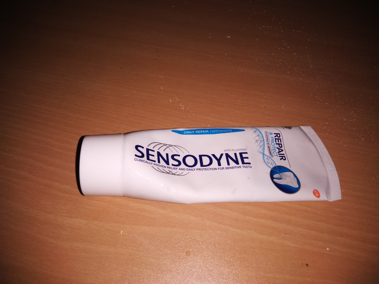 Pepsodent Silver Charcoal Dan Sensodyne Repair & Protect Untuk Perawatan Gigi Ane