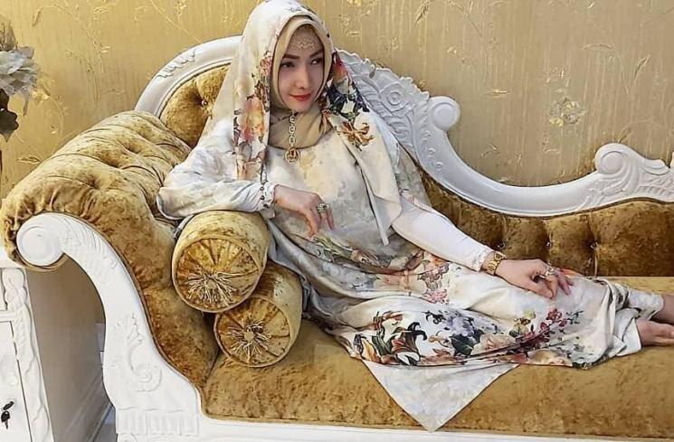 Hijrah ketika Dibui, 6 Artis Putuskan Berhijab di Penjara

