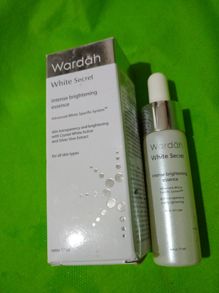 Pori-pori Kulit Wajah Mengecil, Sehat Terawat dengan Wardah White Secret