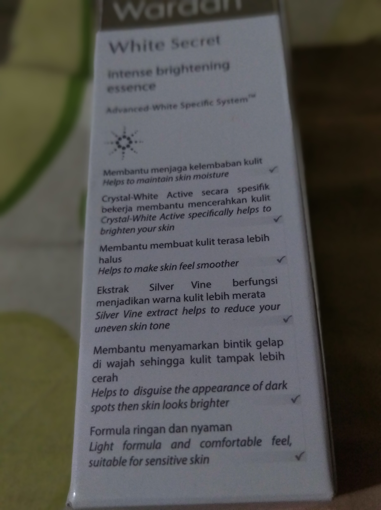 Pori-pori Kulit Wajah Mengecil, Sehat Terawat dengan Wardah White Secret
