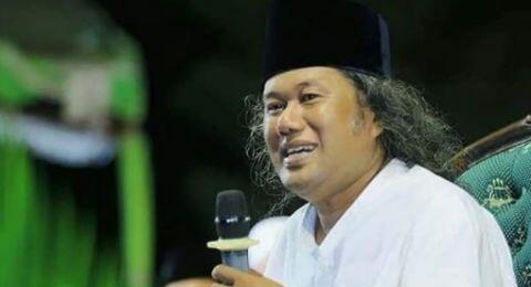 Buat Sayembara Yang Tolak Vaksin Covid-19, Gus Muwafiq: Hadiahnya Umroh