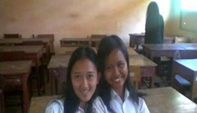 CERITA MISTERI MENINGGAL PEREMPUAN SEKOLAH !!! Part Satu