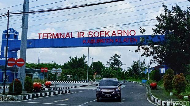 Melihat Grha Megawati Rp 90 M di Dekat Terminal Ir Soekarno Rp 60 M