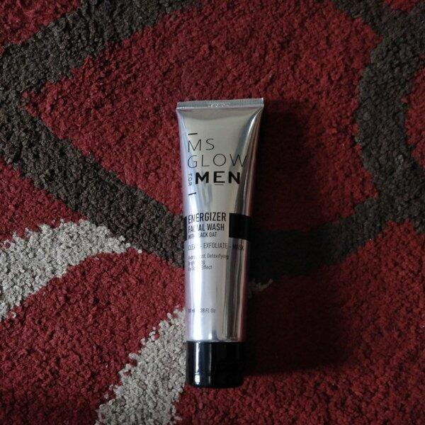 Ms Glow For Men Punya Scrub Yang Enak Untuk Membersihkan Wajah Ane