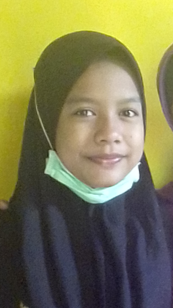 Masker Organik by Lea Gloria Membuat Glowing Wajah Remaja Adikku, Suer Aman Kok!
