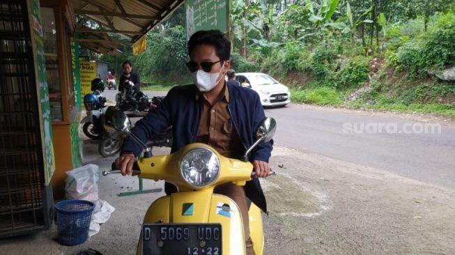 Awas Jatuh Cinta Sama Agun, Kepala Desa Super Tampan di Cikalong