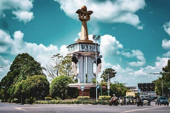 Siantar - Berastagi Dalam Imlek Dan Valentine