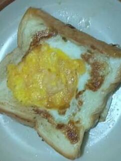 Cemilan Buatan Si Kecil, Roti Bakar Mantaps!