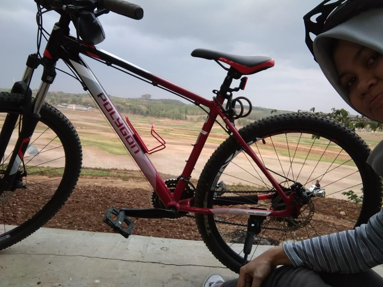 Gowes dengan Sepeda Gunung, Olahraga Sekaligus Menikmati Pemandangan Alam