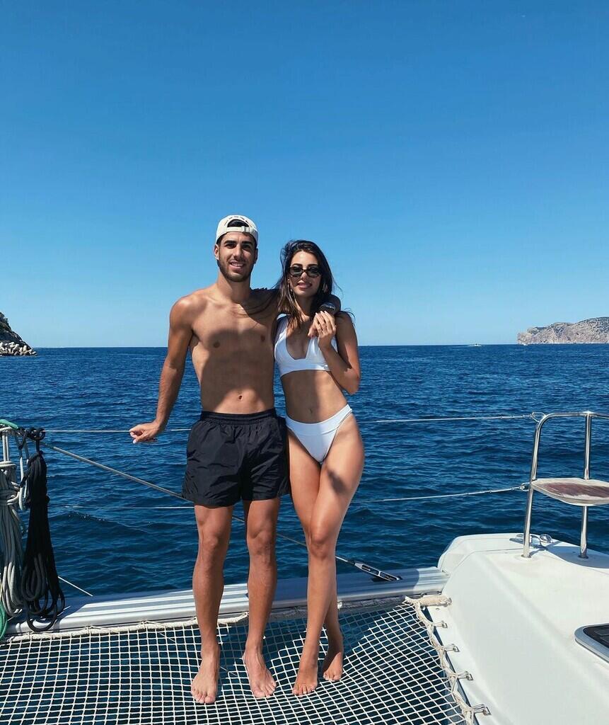 Upload Foto Pakai Bikini Motif Macan, Pacar Marco Asensio Bikin Geger Netizen
