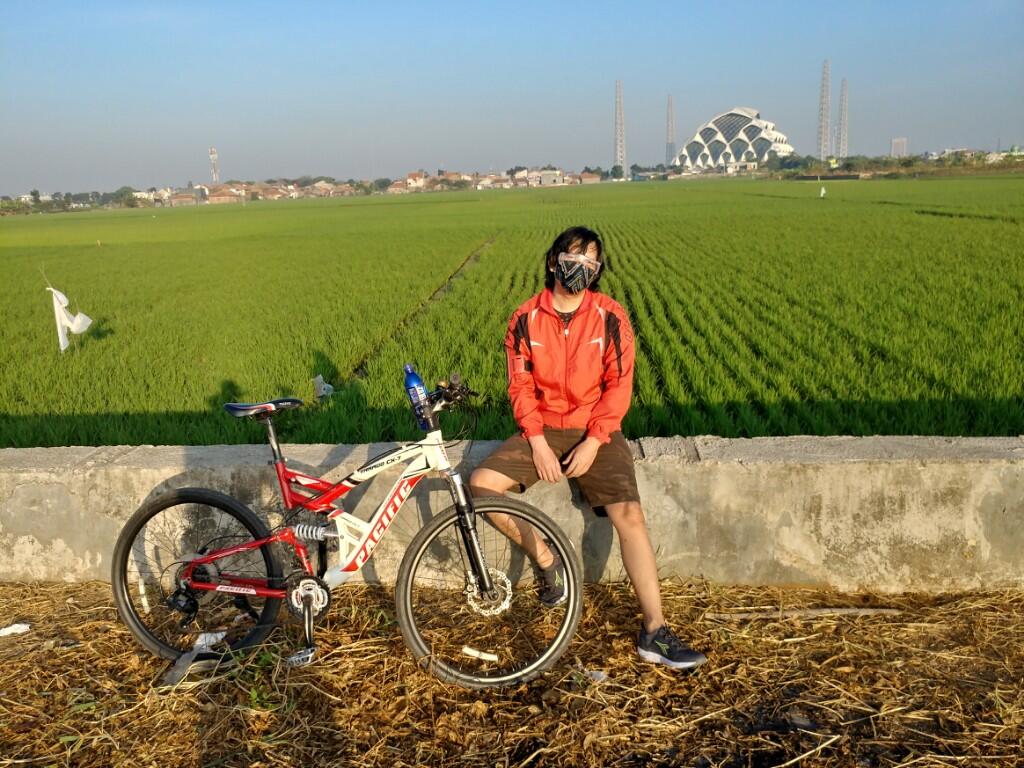 Sepeda Cross Country Paling Joss Dengan Modifikasi Minimalis Untuk Kebutuhan Ane