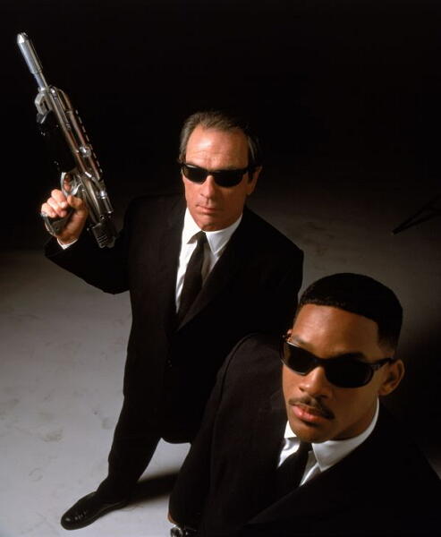 Ternyata Senpi Seperti Dalam Film Men In Black Beneran Ada Gan! 