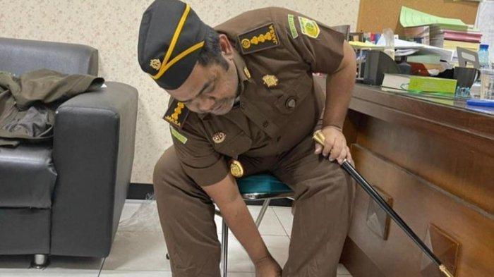 Sosok Abdussamad, Jaksa Palsu Surabaya Ajak Keluarga Nginap Gratis 2 Bulan di Hotel