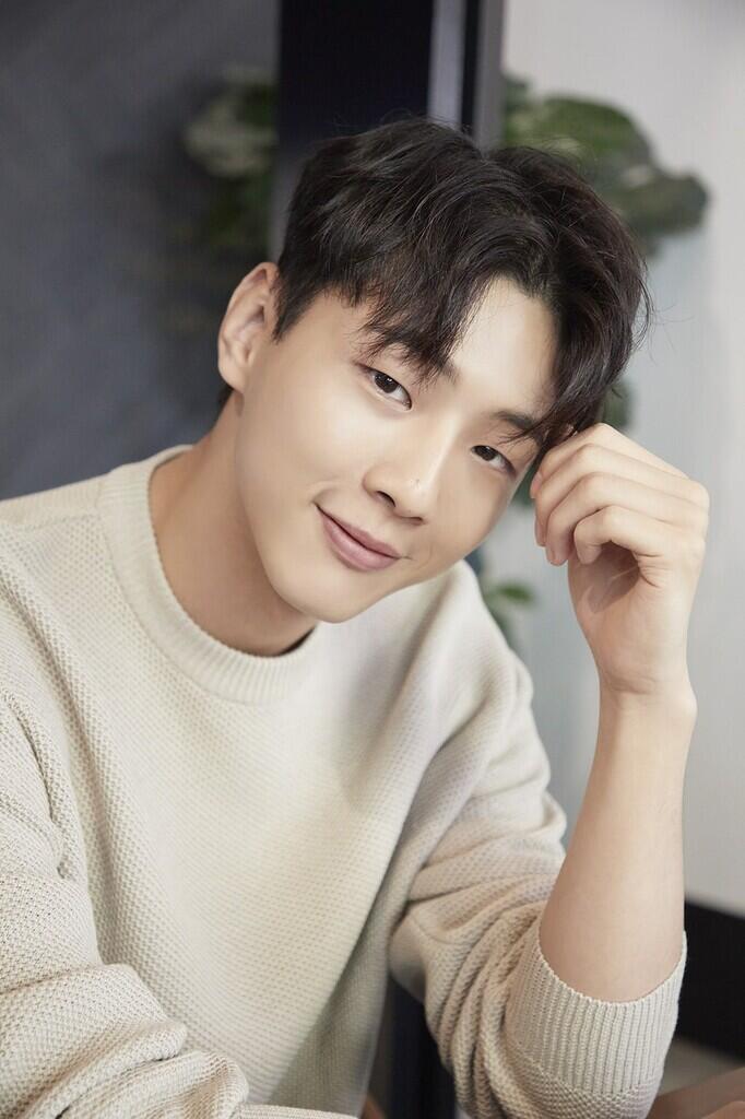 Ji Soo akan Segera Jalankan Wajib Militer Tahun Ini