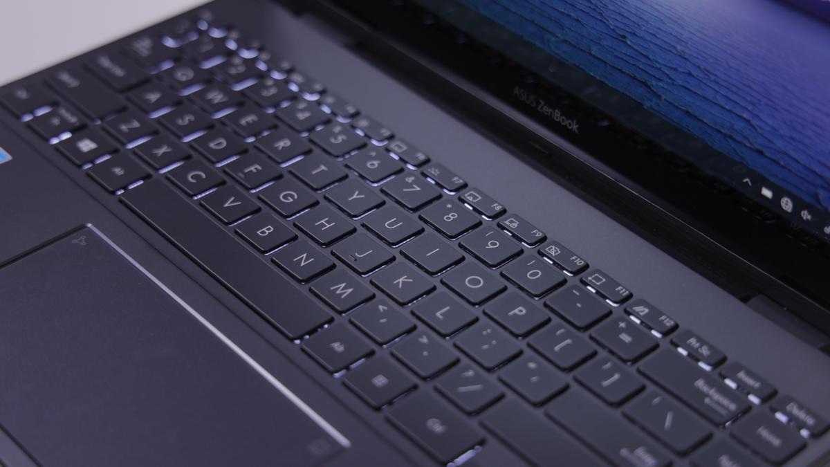 Review ASUS ZenBook Flip 13 (UX363)