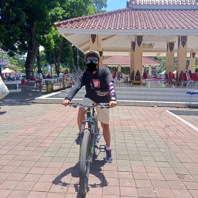 Taklukan Semua Medan Jalan Dengan Sepeda Gunung. Yuk Kita Bersepeda?