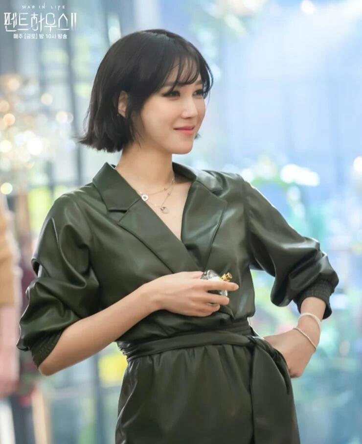 Kemunculan Lee Ji Ah di 'The Penthouse 2' Catatkan Rekor Baru Rating Penayangan!