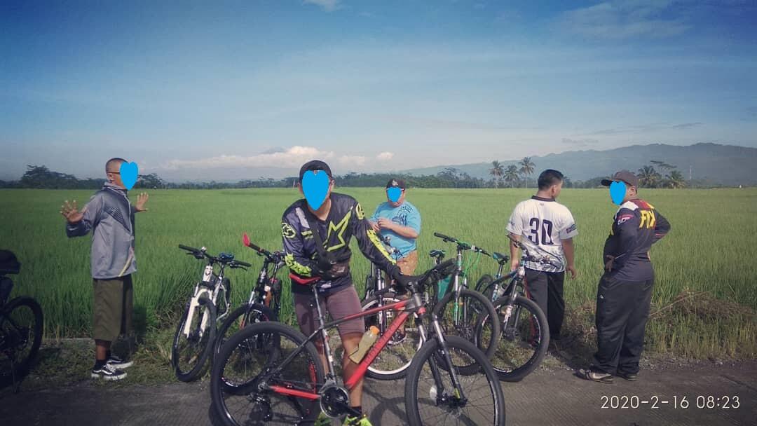 Ini Dia Sepeda Kesayangan Ane, Selalu Siap Sedia Menemani Ane Kemanapun dan Kapanpun.