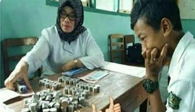 Tahun Ajaran Baru Di Mulai Lebih Memilih Sekolah Formal Atau Sekolah Pondok ?