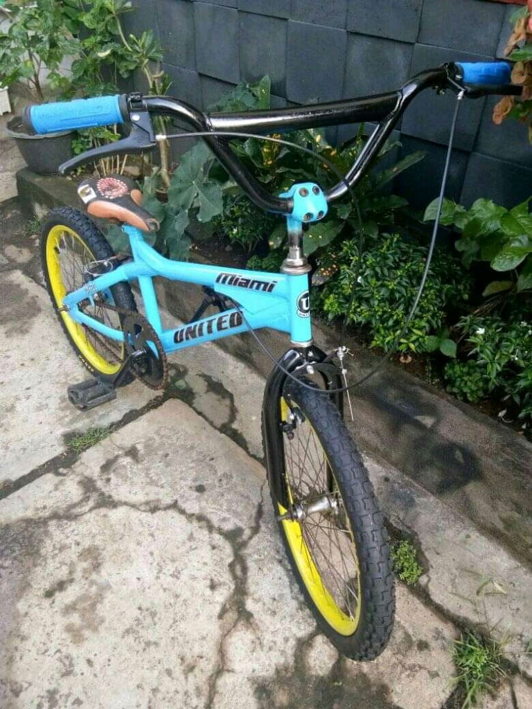 Gowes Sore Hari Jadi Lebih Enak Pikiran