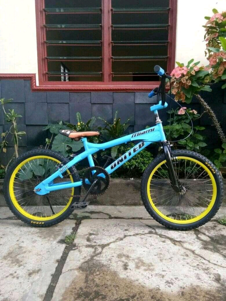 Gowes Sore Hari Jadi Lebih Enak Pikiran