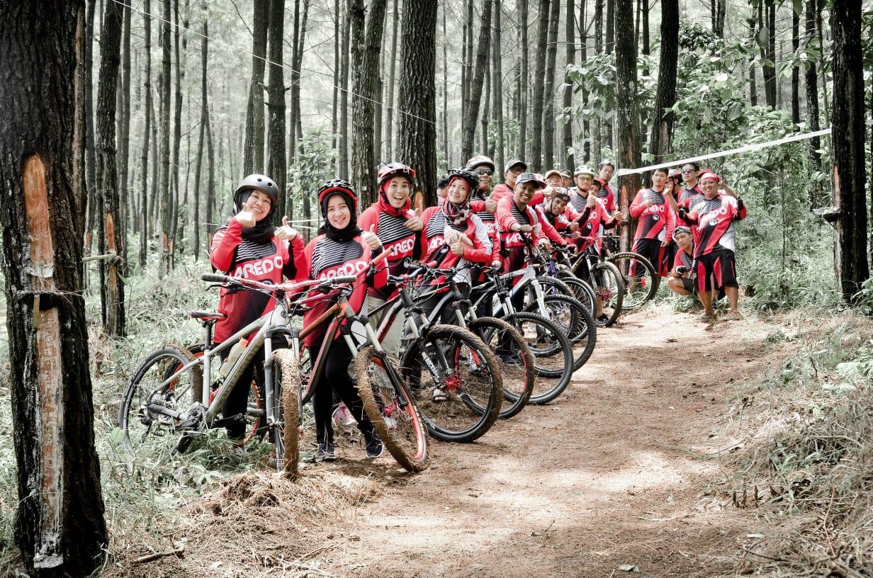 Gowes-gowes LAREDO dengan Sepeda Gunung, Cocok Banget!