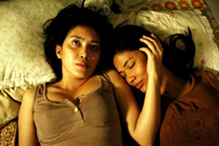 5 Film Indonesia ini bertemakan LGBT, Sampai ada Adegan Anunya?