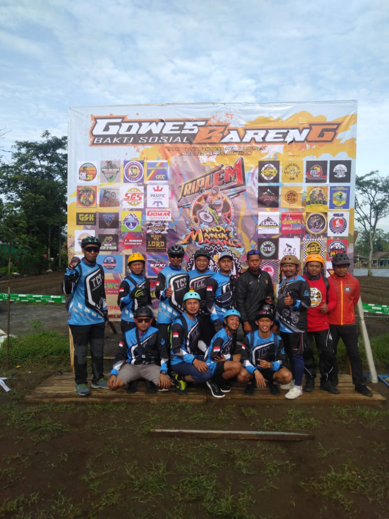 &quot;Seneng Mangan Seneng Mancal&quot; Bersama TCC-Tawang Argo Cycling Club