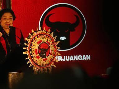 PARTAI-PARTAI YANG DIANGGAP MILIK KELUARGA