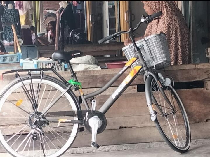 Sepeda Keranjang yang Ane Banget! Gowes Pagi-pagi Biar Mood Tetap Bagus