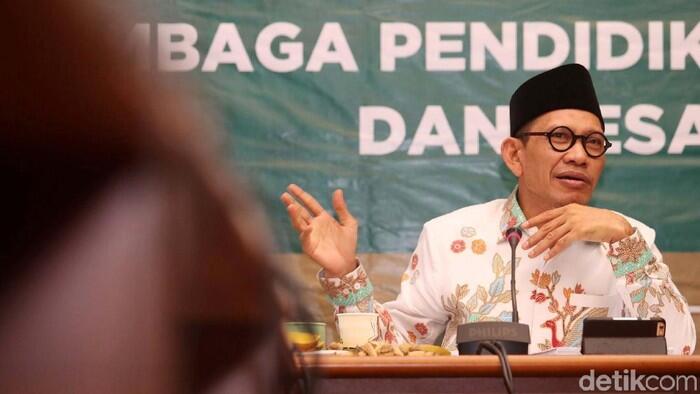 PBNU soal Hakekok: Tak Ada Agama Punya Ritual Mandi Bareng Pria-Wanita