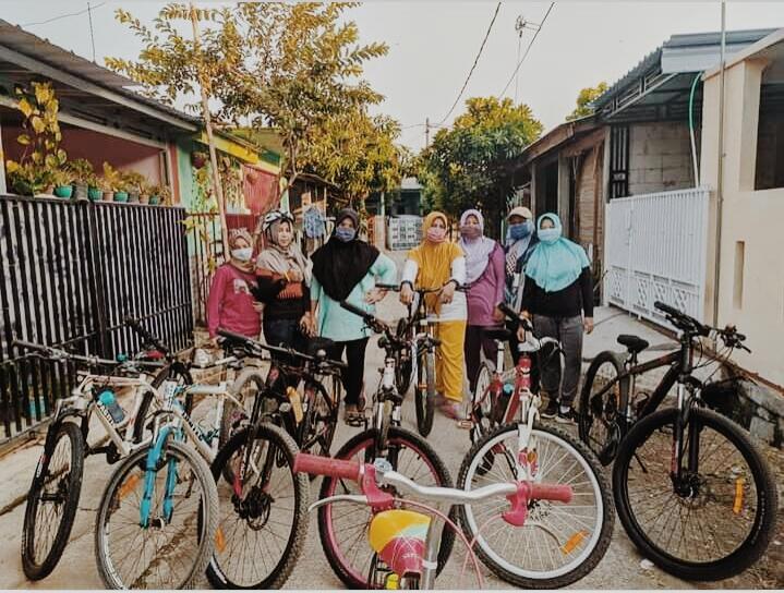 Hijaber Pakai Sepeda Gunung, Ribet Gak Sih?