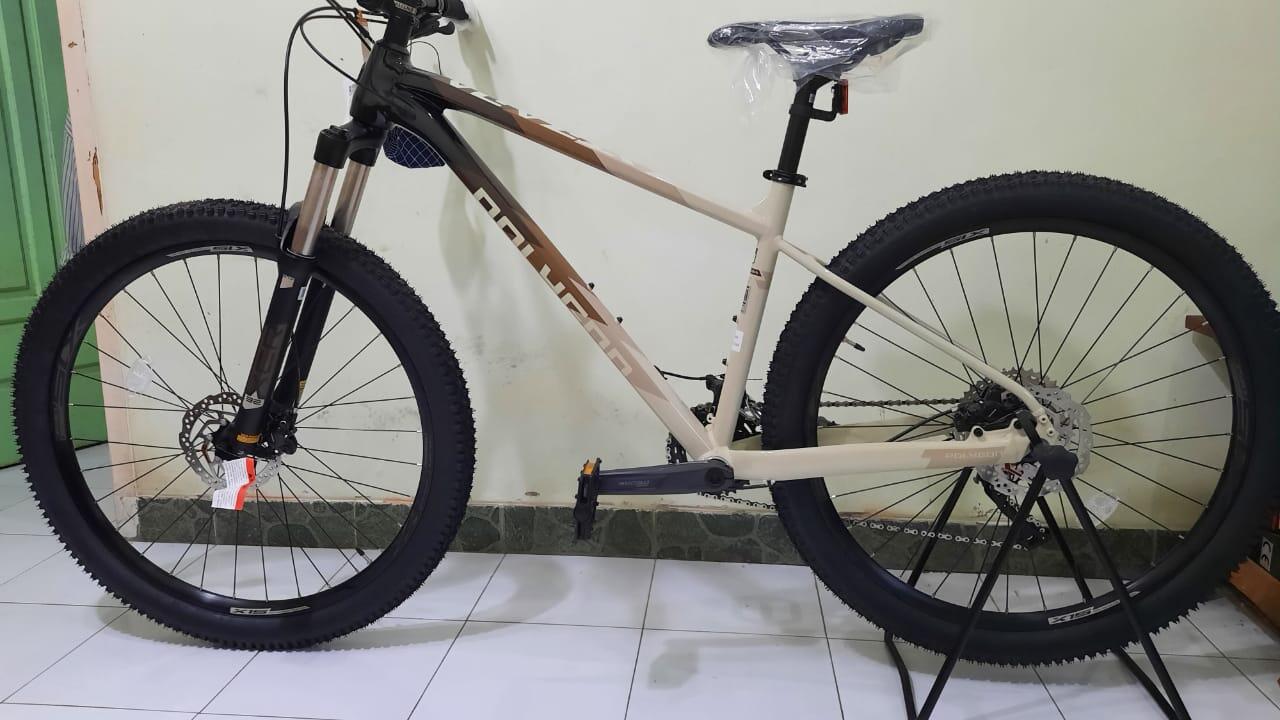 MTBku Melaju, Dua Tiga Bukit Terlampaui