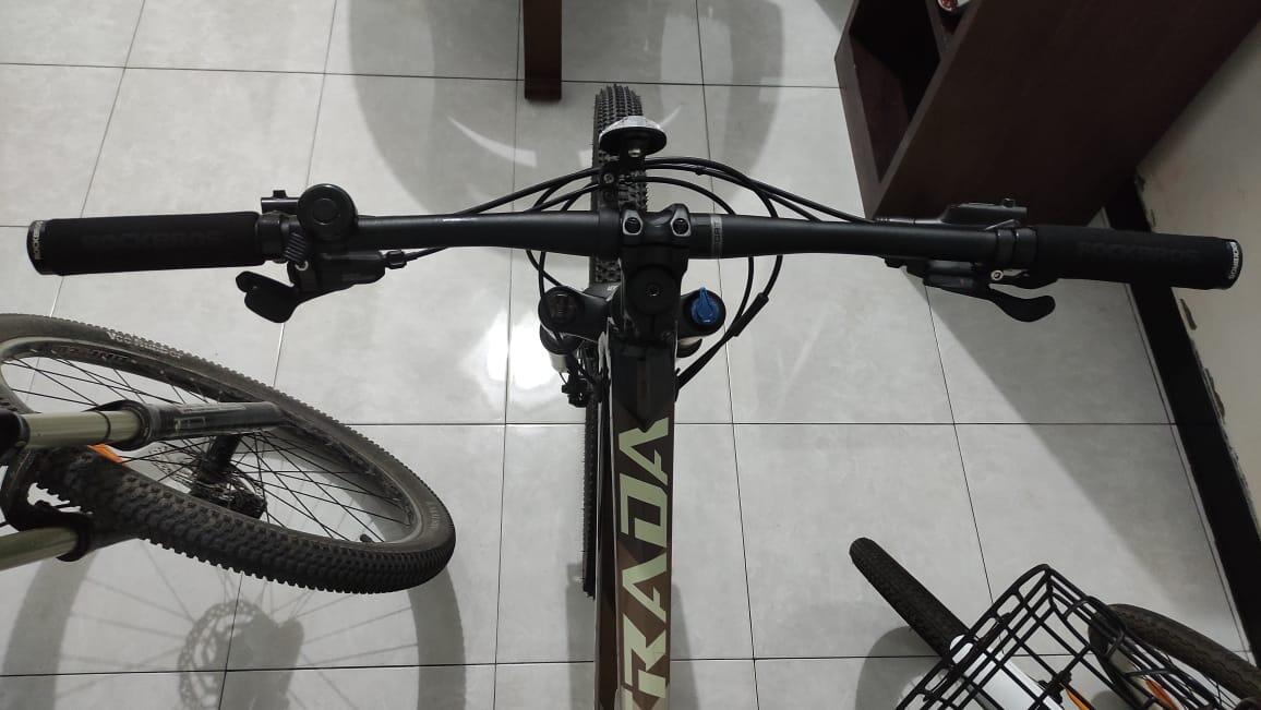 MTBku Melaju, Dua Tiga Bukit Terlampaui