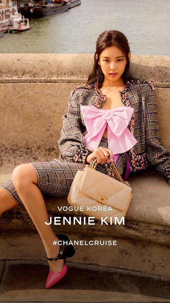 Jennie BLACKPINK Bersanding dengan Zendaya Jadi 'Sexiest Woman Alive 2021'