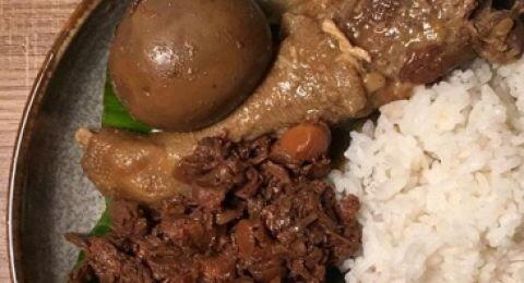 Kali Pertama ke Jogja, Warganet Ini Kaget Harga Gudeg Tak Semurah 'Katanya'