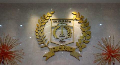 Keluarga Dewan Dapat Vaksin Covid-19, Ombudsman: DPRD DKI Ngaco