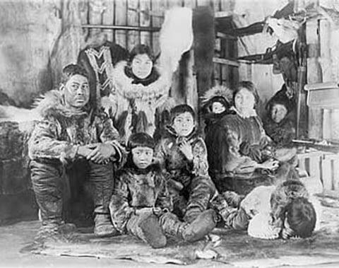 Kisah Penduduk Suku Inuit yang Raib Secara Misterius, Mayat dalam Makam Pun Lenyap! 