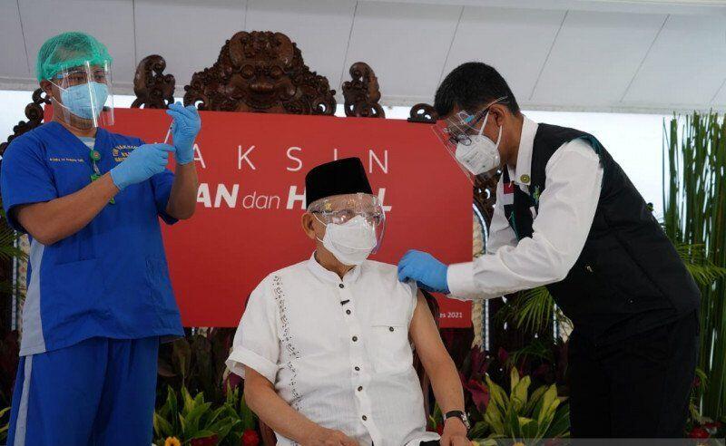 Wapres: Vaksin Tidak Membatalkan Puasa