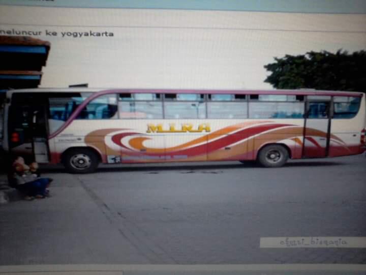 Sejarah Eka dan Mira - Berawal dari Usaha Toko Kain, Inilah Bus Asli Kota Mojokerto