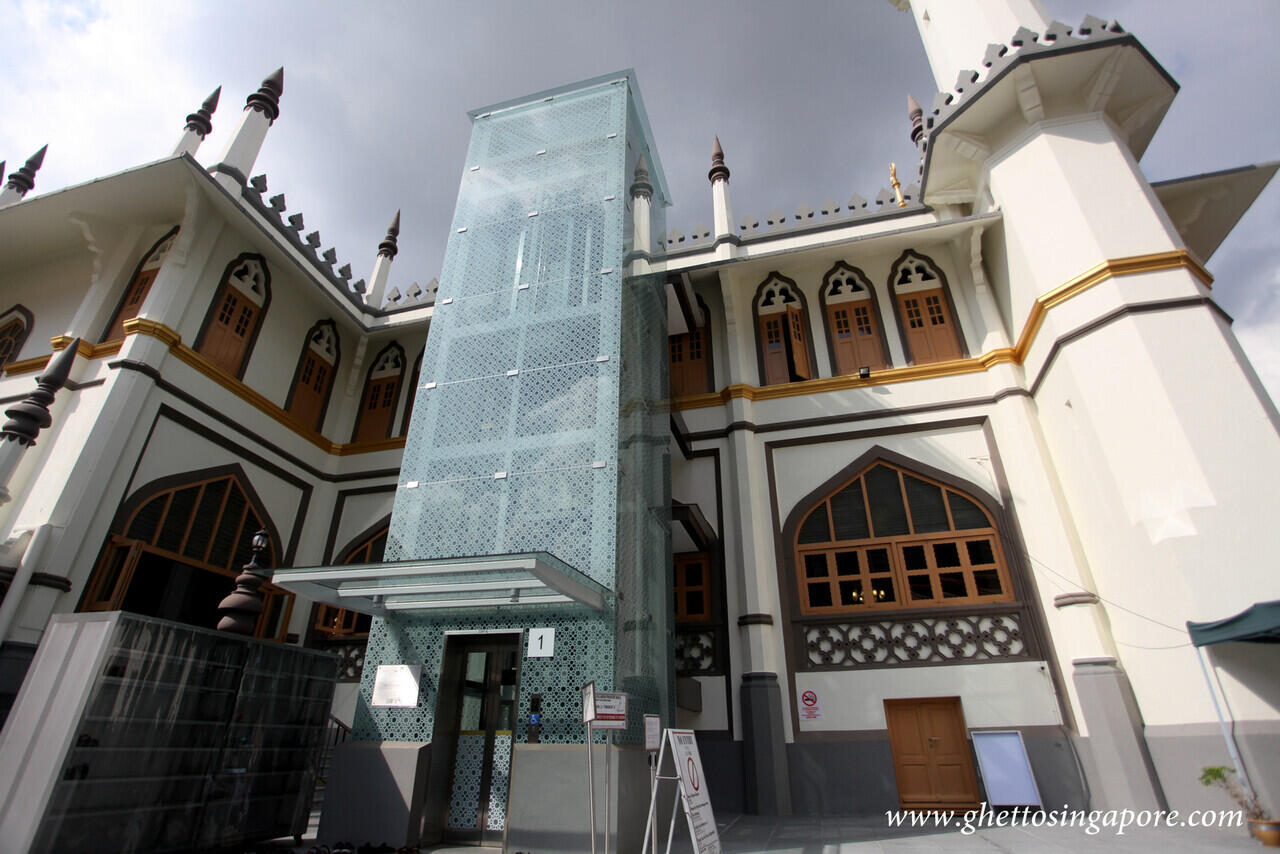 Masjid Bersejarah Di Singapura. Sultan Banget Pokoknya!